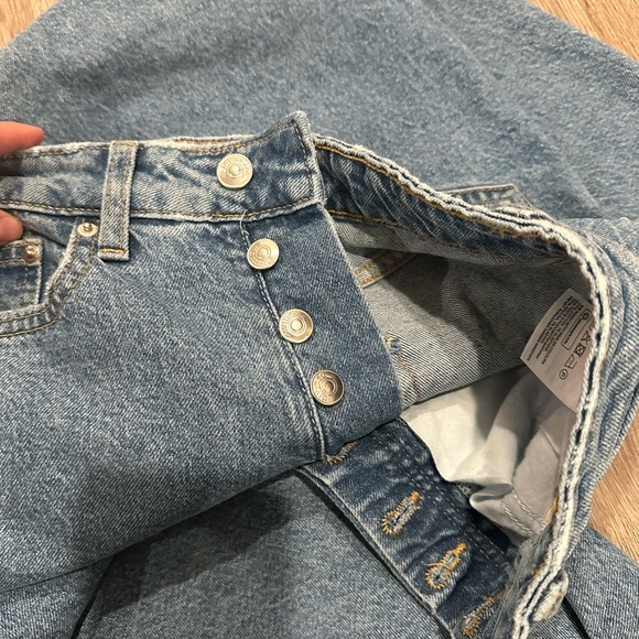Women’s H&M Jeans with raw hem - Picture 4 of 7